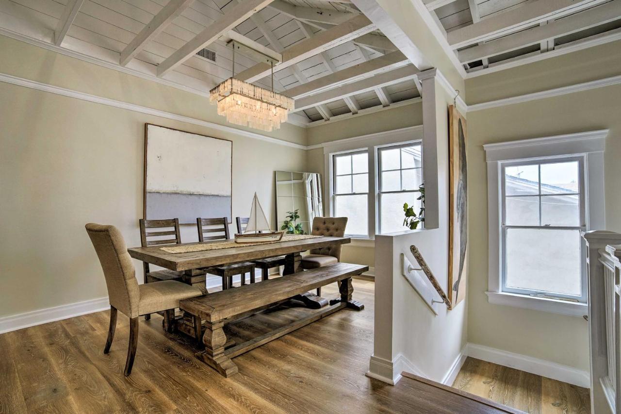 Charming Renovated Avalon Townhome, Walk To Beach! Exterior photo