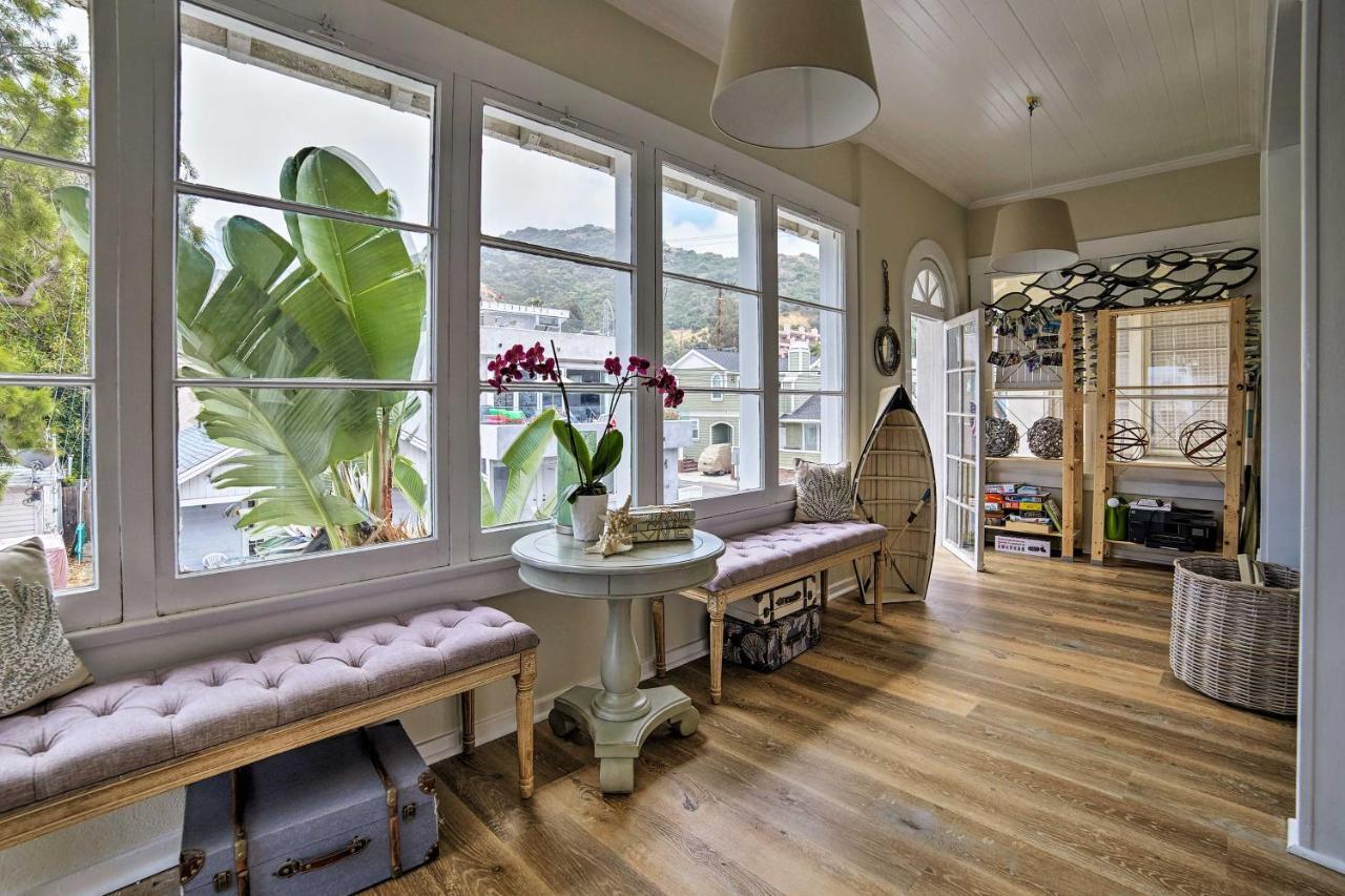 Charming Renovated Avalon Townhome, Walk To Beach! Exterior photo